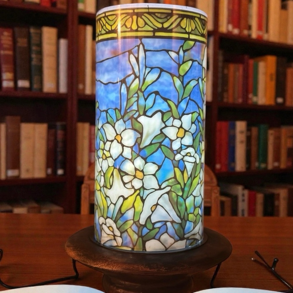Louis C. Tiffany Field of Lilies LED Real Wax Candle Stained Glass NEW RainCaper